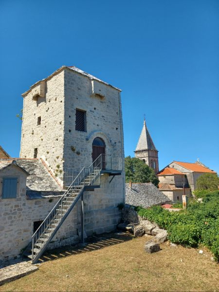 škrip guide