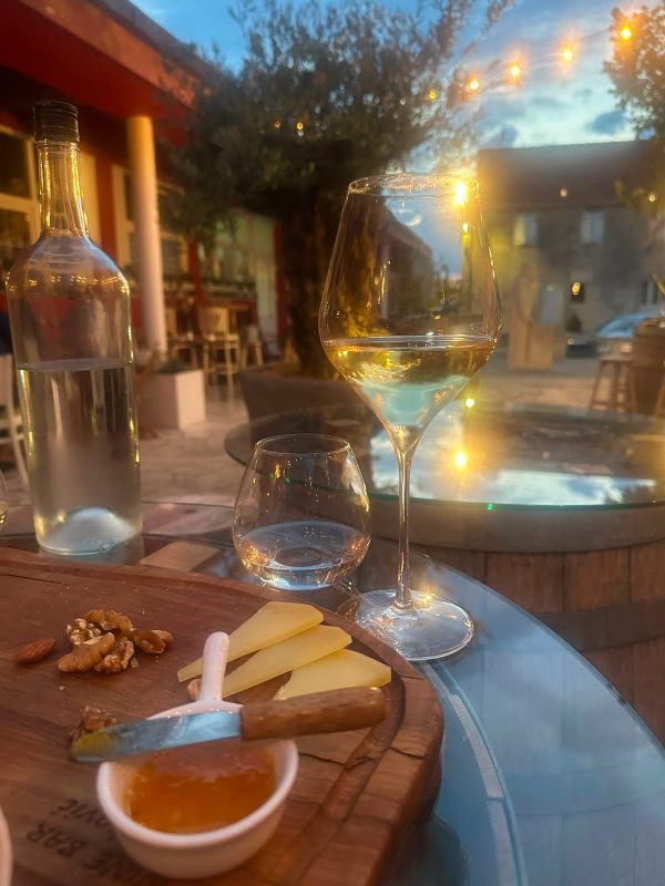 Senjkovic wine bar